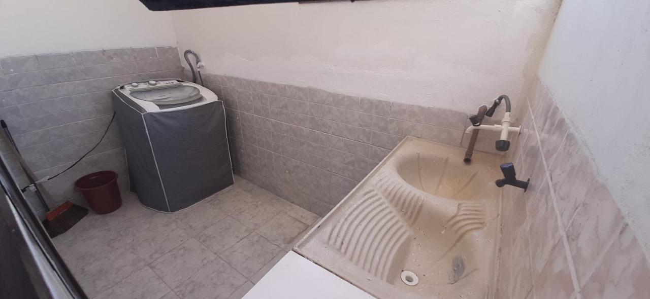 Casa 2 Quartos Em Cabo Frio Piscina E Area Gourmet Cantim Do Goiano Hospedagens Eksteriør bilde